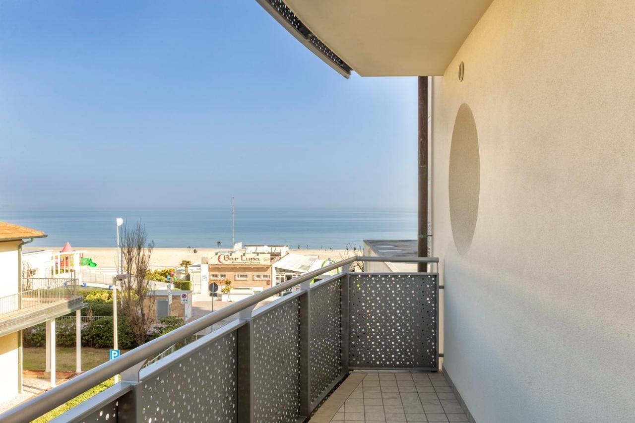 Residence Marittimo Riccione Zewnętrze zdjęcie