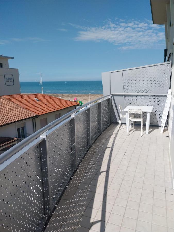 Residence Marittimo Riccione Zewnętrze zdjęcie