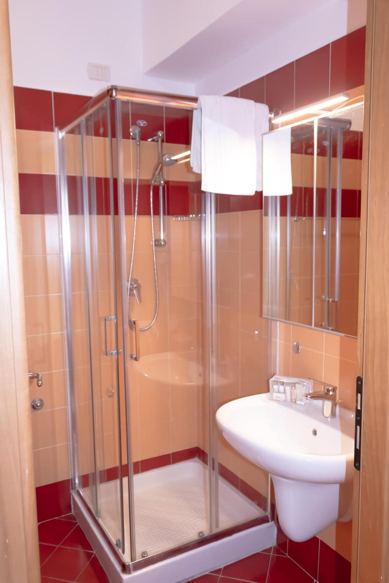 Residence Marittimo Riccione Zewnętrze zdjęcie